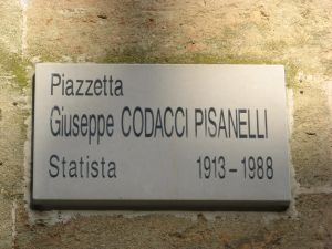 Tricase - piazzetta Codacci Pisanelli - Palazzo Gallone - Targa