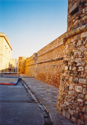 Caprarica - piazza Sant'Andrea - Castello (1524)