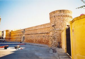 Caprarica - piazza Sant'Andrea - Castello (1524)