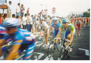 10 maggio 2003 - Tricase Porto - Lungomare Cristoforo Colombo - Giro d'Italia di ciclismo - 1^ tappa Lecce - Lecce - Per la prima volta il Giro attraversa il territorio del Comune di Tricase