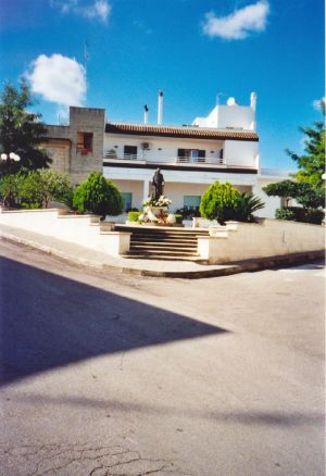 piazzetta Padre Pio da Pietralcina