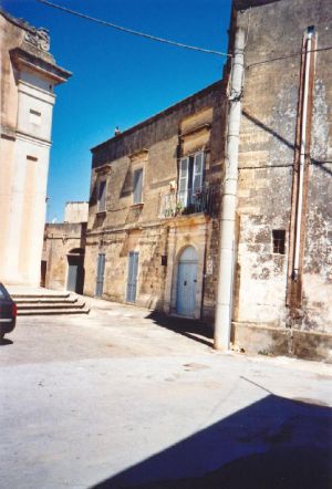 Uno scorcio di piazza Madonna delle Grazie