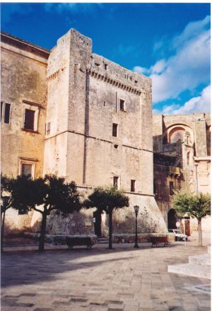 Tricase - piazza Giuseppe Codacci Pisanelli -Castello dei Principi Gallone -  Turris Magna Orsiniana