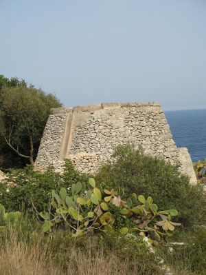 Vecchia paiara a qualche centinaio di metri dal mare