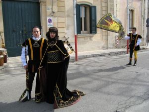 Tutino - 15 aprile 2007 - Festeggiamenti in onore della Madonna delle Grazie - Gruppo Sbandieratori e Muisici Rione S. Basilio di Oria