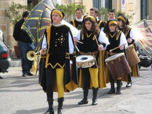 Tutino - 15 aprile 2007 - Festeggiamenti in onore della Madonna delle Grazie - Gruppo Sbandieratori e Muisici Rione S. Basilio di Oria