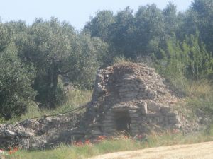 Vecchia paiara a poche centinaia di metri dalla provinciale Tricase - Lucugnano