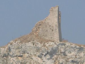 Tricase Porto - Un suggestivo scorcio della Torre del Sasso  