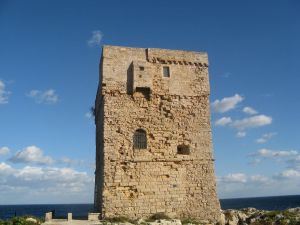 Marina Serra - Lungomare Mirabello - Torre Palane