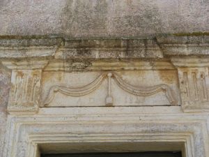 Sant'Eufemia - via San Nicola - Chiesa di San Nicola - Epigrafe sul portale