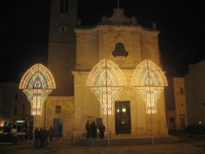Caprarica - piazza Sant'Andrea - Prospetto frontale della Chiesa di Sant'Andrea 