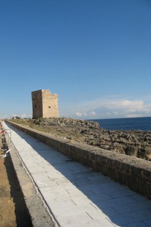 Marina Serra - Lungomare Mirabello - Torre Palane