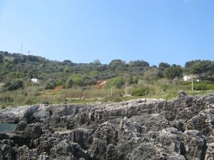 Marina Serra - Lungomare Mirabello - Un suggestivo scorcio della costa