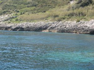 Marina Serra - Lungomare Mirabello - Un suggestivo scorcio della costa