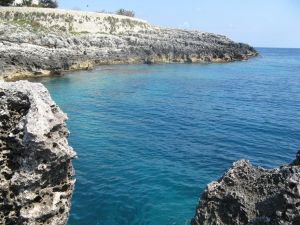 Marina Serra - Lungomare Mirabello - Un suggestivo scorcio della costa