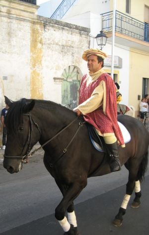 Depressa -piazza Castello - 15 giugno 2008 - Sfilata in abiti d'epoca medievale promossa dall'Associazione Ippica Sud Salento