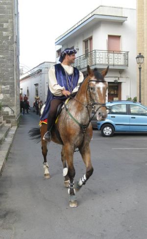 Lucugnano - 15 giugno 2008 - Sfilata in abiti d'epoca medievale promossa dall'Associazione Ippica Sud Salento 