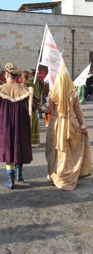 Tutino - 15 giugno 2008 - Sfilata in abiti d'epoca medievale promossa dall'Associazione Ippica Sud Salento 