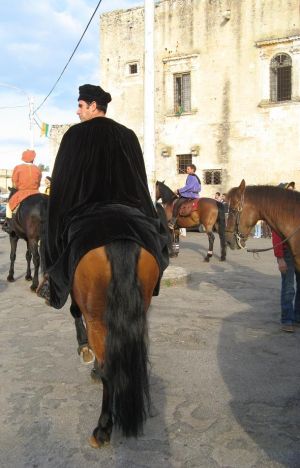 Tutino - 15 giugno 2008 - Sfilata in abiti d'epoca medievale promossa dall'Associazione Ippica Sud Salento 
