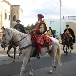 Tutino - 15 giugno 2008 - Sfilata in abiti d'epoca medievale promossa dall'Associazione Ippica Sud Salento 