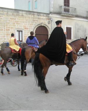 Sant'Eufemia - 15 giugno 2008 - Sfilata in abiti d'epoca medievale promossa dall'Associazione Ippica Sud Salento 