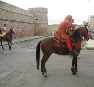 Caprarica del Capo - 15 giugno 2008 - Sfilata in abiti d'epoca medievale promossa dall'Associazione Ippica Sud Salento 