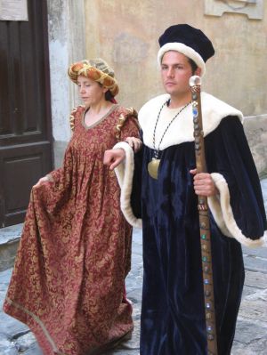Tricase - 22 giugno 2008 - Sfilata in abiti d'epoca medievale promossa dall'Associazione Ippica Sud Salento