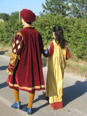 Tricase - 22 giugno 2008 - Sfilata in abiti d'epoca medievale promossa dall'Associazione Ippica Sud Salento 