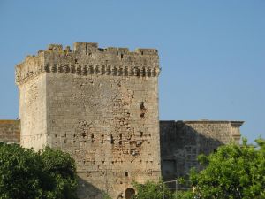 Lucugnano - Uno scorcio del castello degli Alfarano - Capece