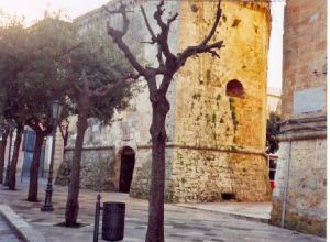 Tricase - Piazza Giuseppe Pisanelli - Castello dei Principi Gallone - Torre Piccola
