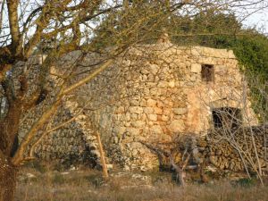 Tricase - Caratteristica paiara qualche centinaio di metri dopo il cimitero del capoluogo