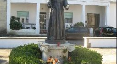 Rione di Caprarica - piazzetta Padre Pio da Pietralcina