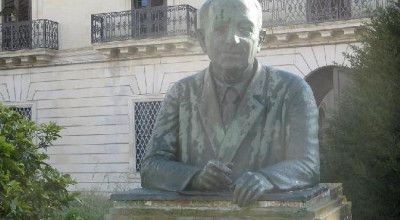 Lucugnano - piazza Girolamo Comi - Uno scorcio di Casa Comi