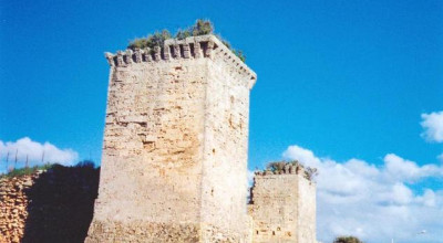 Tutino  - UNo scorcio del castello 