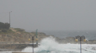 Tricase Porto - mareggiata del 6 dicembre 2008
