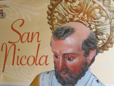 Uno scorcio della statua di San Nicola