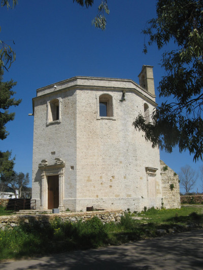 TRICASE - 24 e 31 luglio 2015, 7 e 14 agosto 2015 - Chiesa dei Diavoli - Lab...