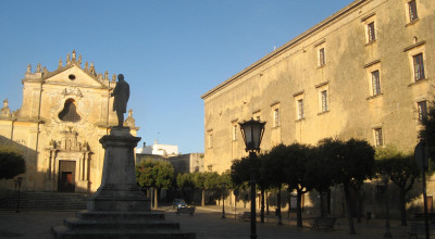 CHIUSURA AL TRAFFICO VEICOLARE DEL CENTRO STORICO NEL PERIODO ESTIVO (DAL 4 L...