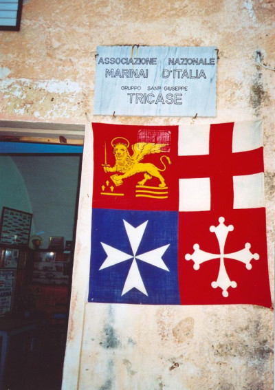 Tricase - piazza Antonio Dell'Abate - Sede dell'Associazione Nazionale Marinai d'Italia Grupo Giuseppe Santo - Tricase Tricase - piazza Antonio Dell'Abate - Sede dell'Associazione Nazionale Ma...