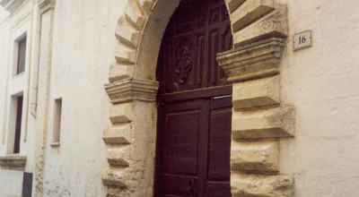 Tricase - Uno scorcio di via Mons. Ingletti