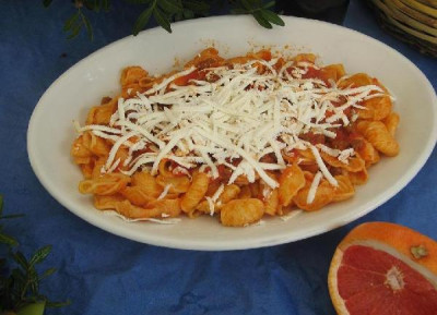 Orecchiette al sugo Orecchiette al sugo
