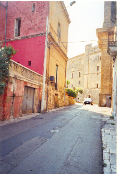 ISTITUZIONE DEL DIVIETO DI FERMATA SU VIA MARINA PORTO-TRATTO COMPRESO TRA VI...